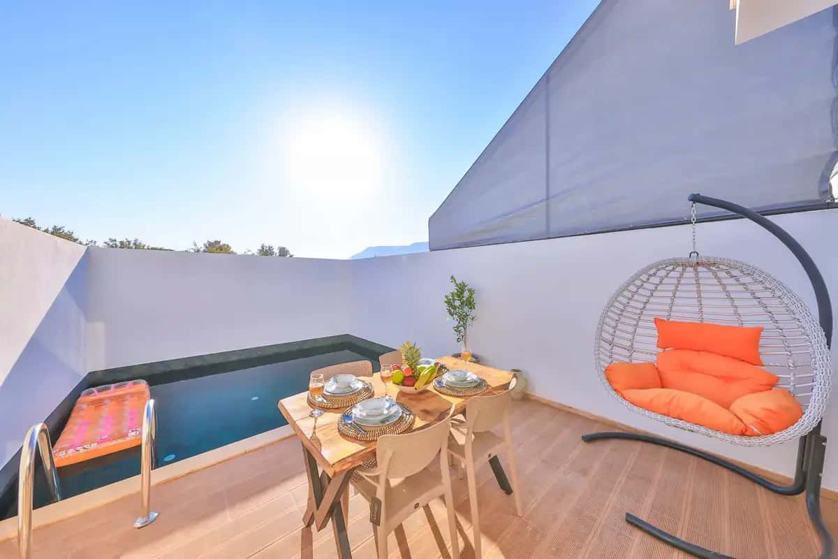 Villa Ay 1
