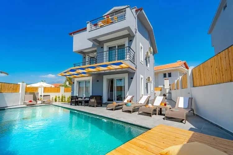 Villa Letonya