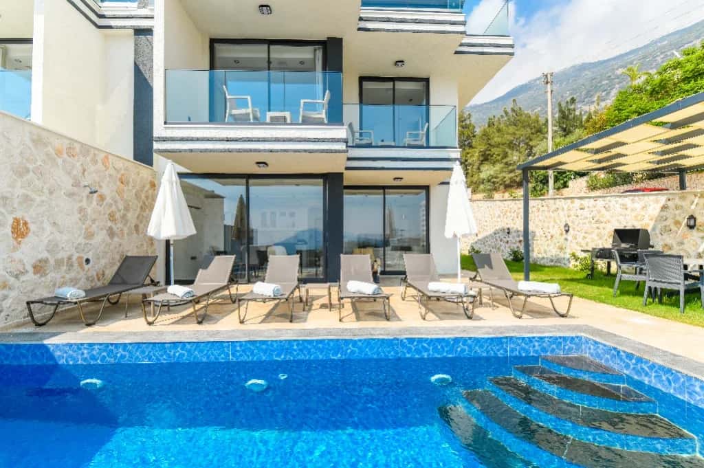 Villa Ece Duo