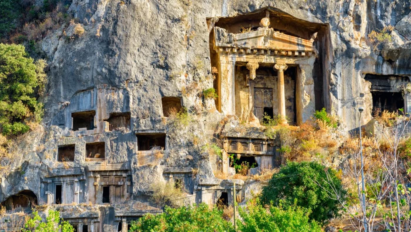 Amintas Kral Mezarı
