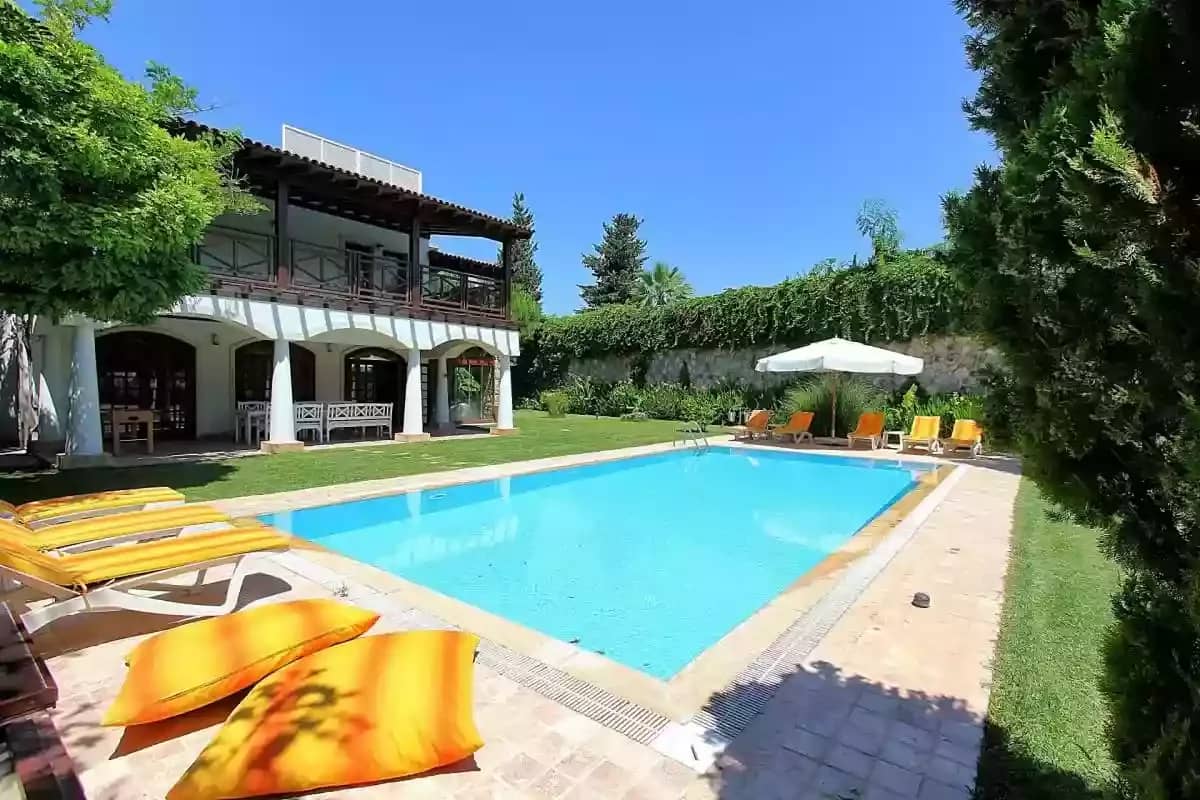 Villa Bitez 3
