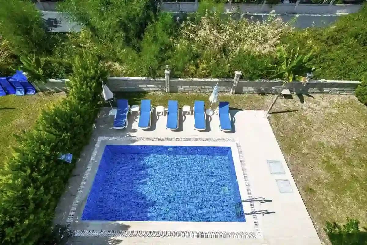Villa Polo 1 2