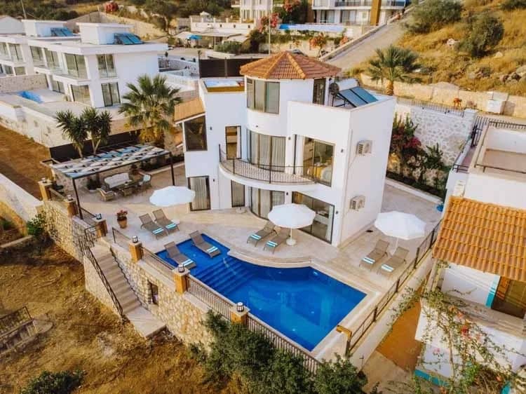 Villa Quinn 2