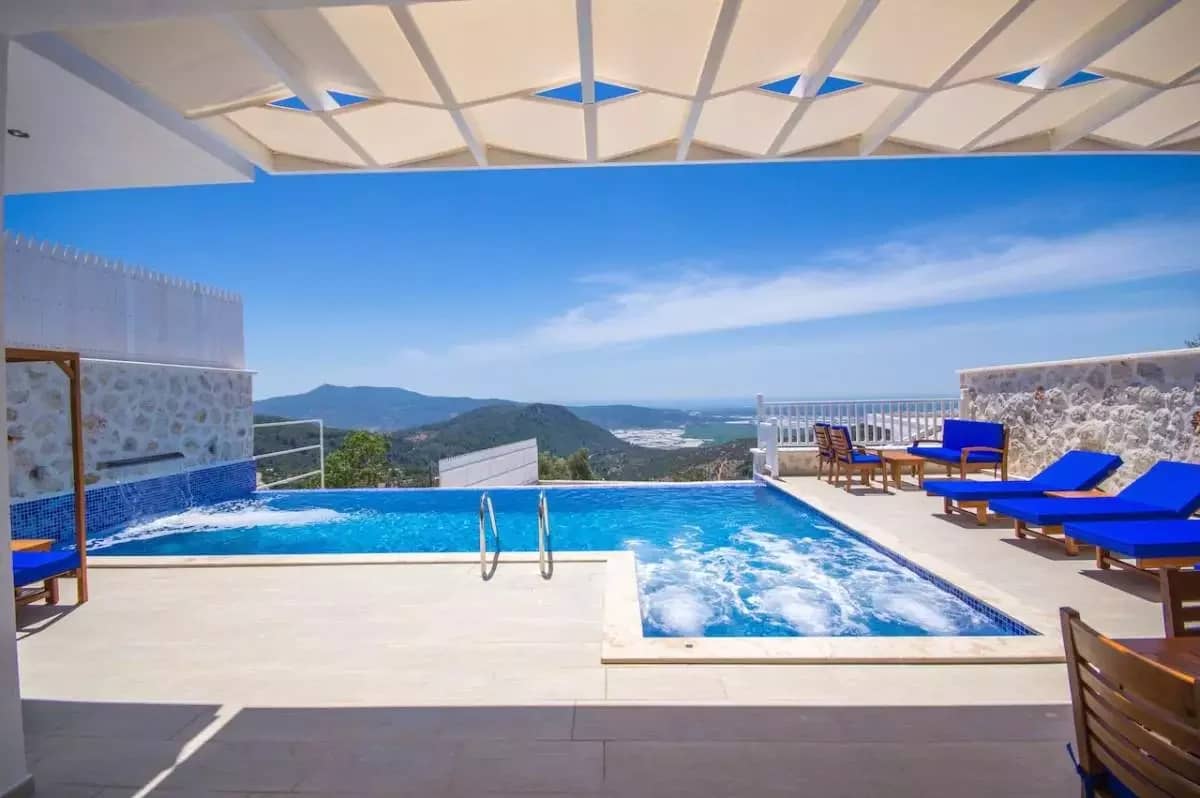 Villa Adel 3