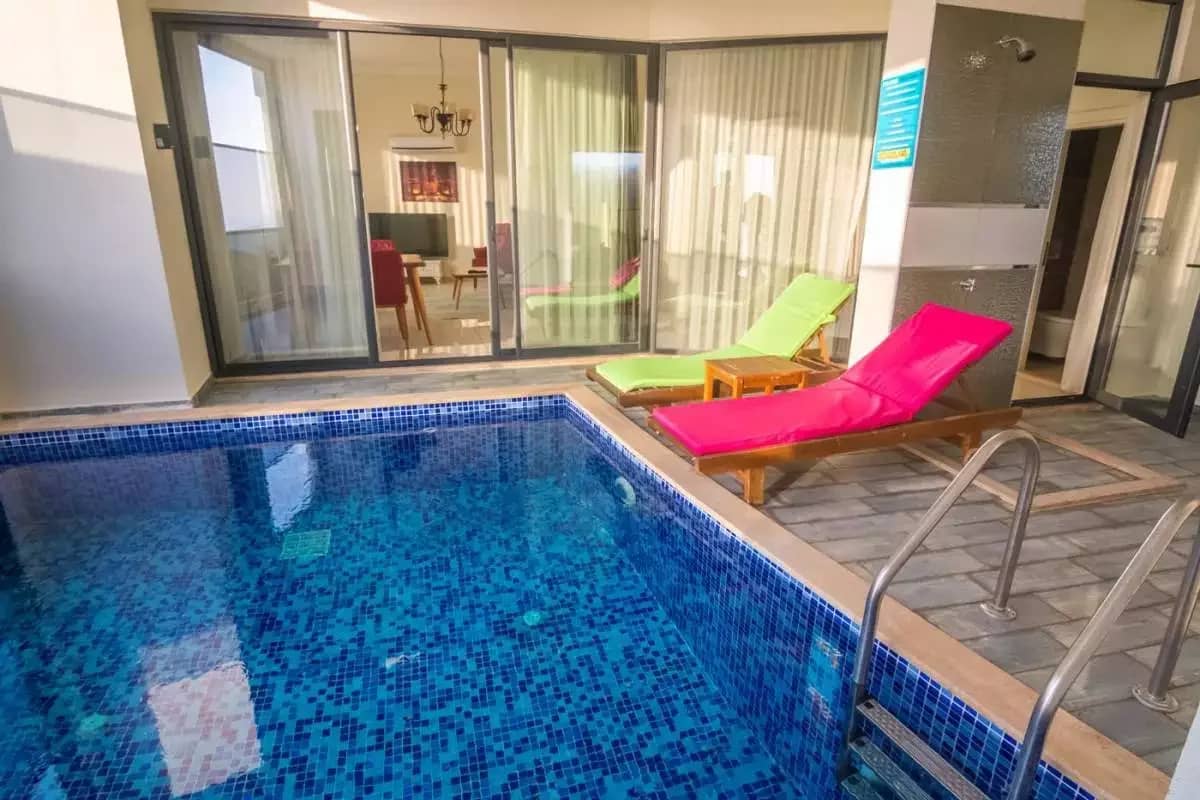 Villa Antik 5