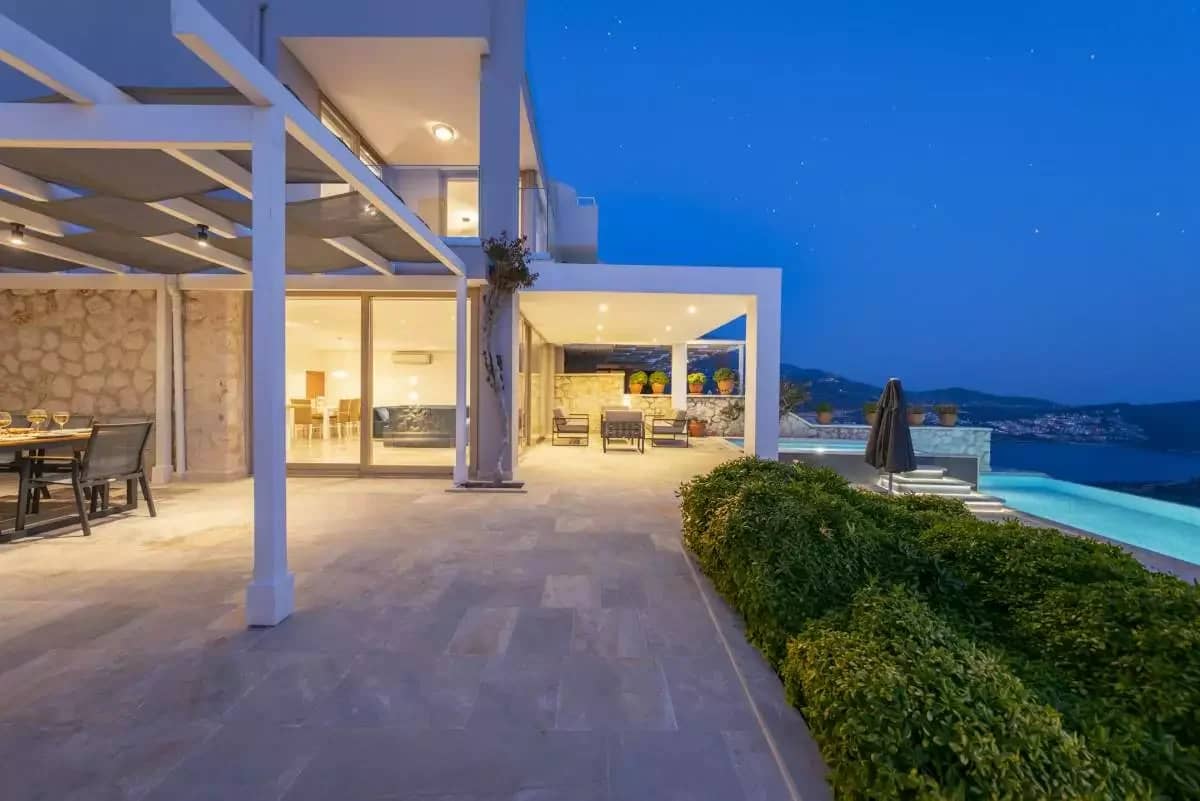 Villa Safran View 2