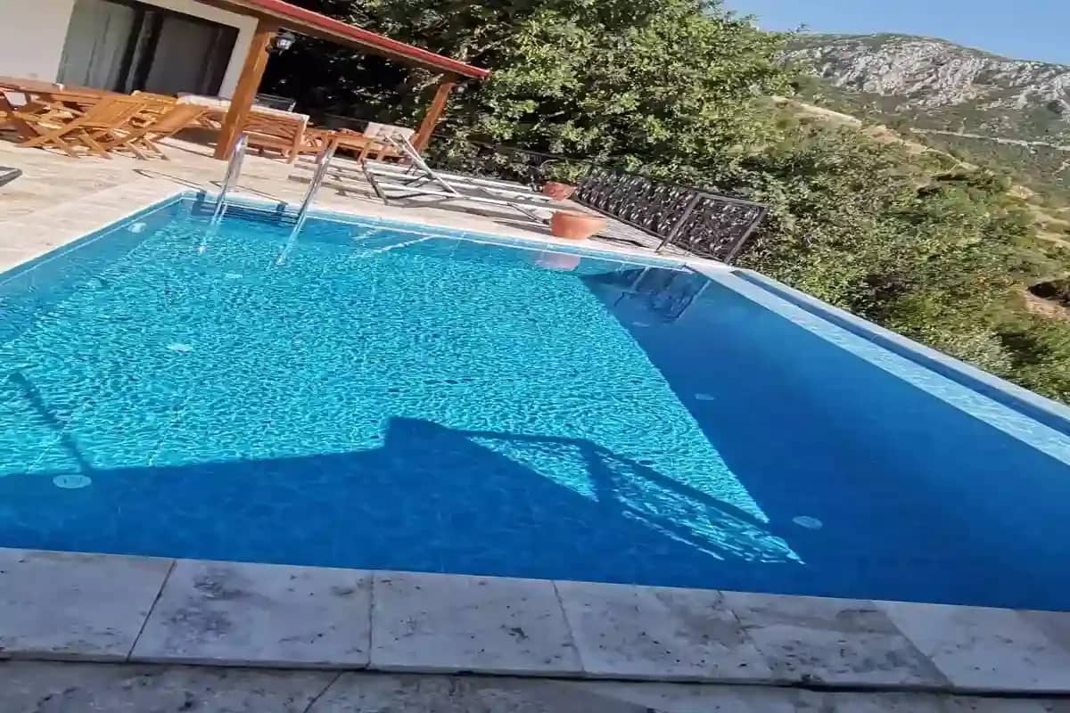 Villa Eser 2