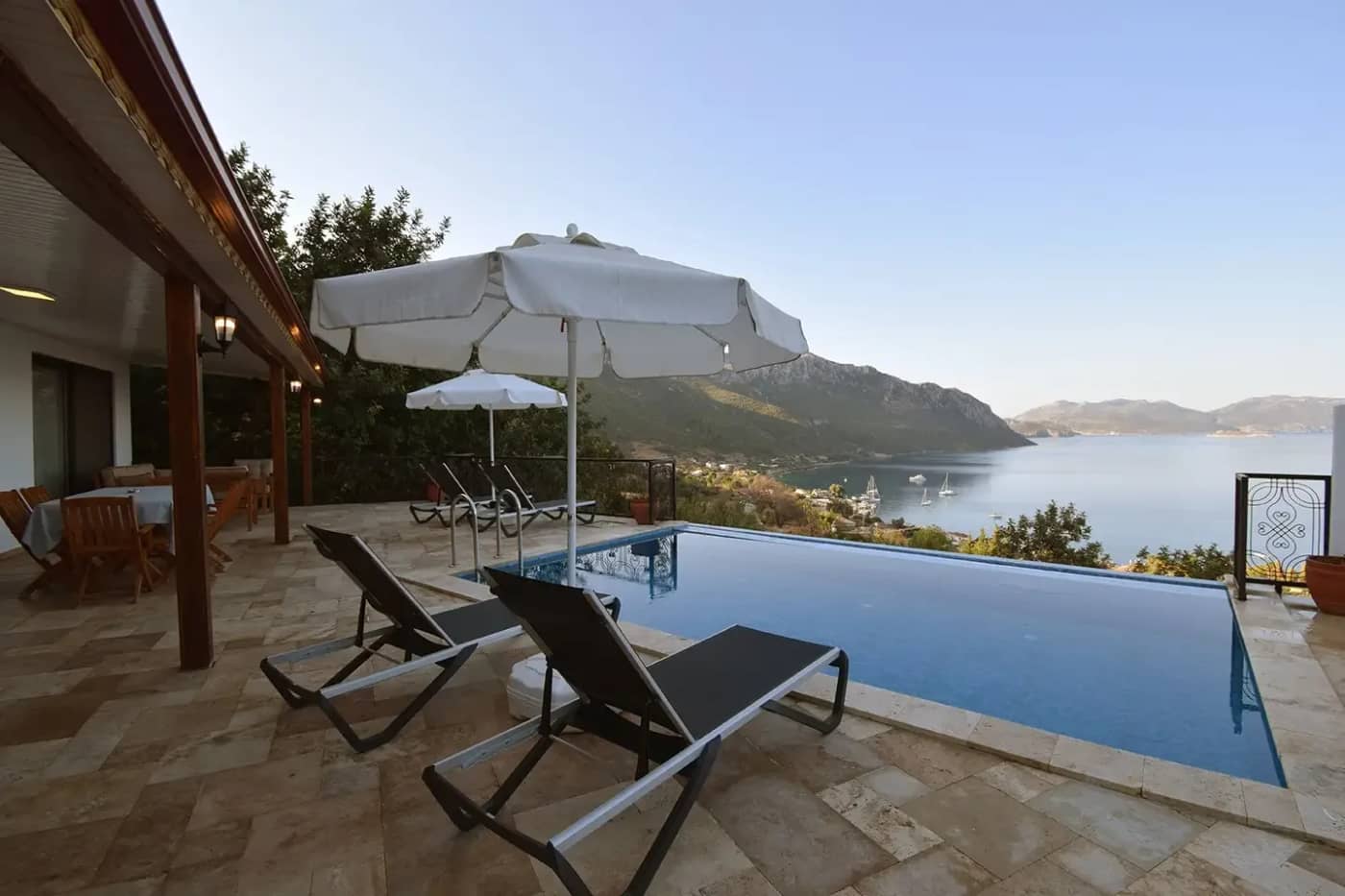 Villa Eser 4