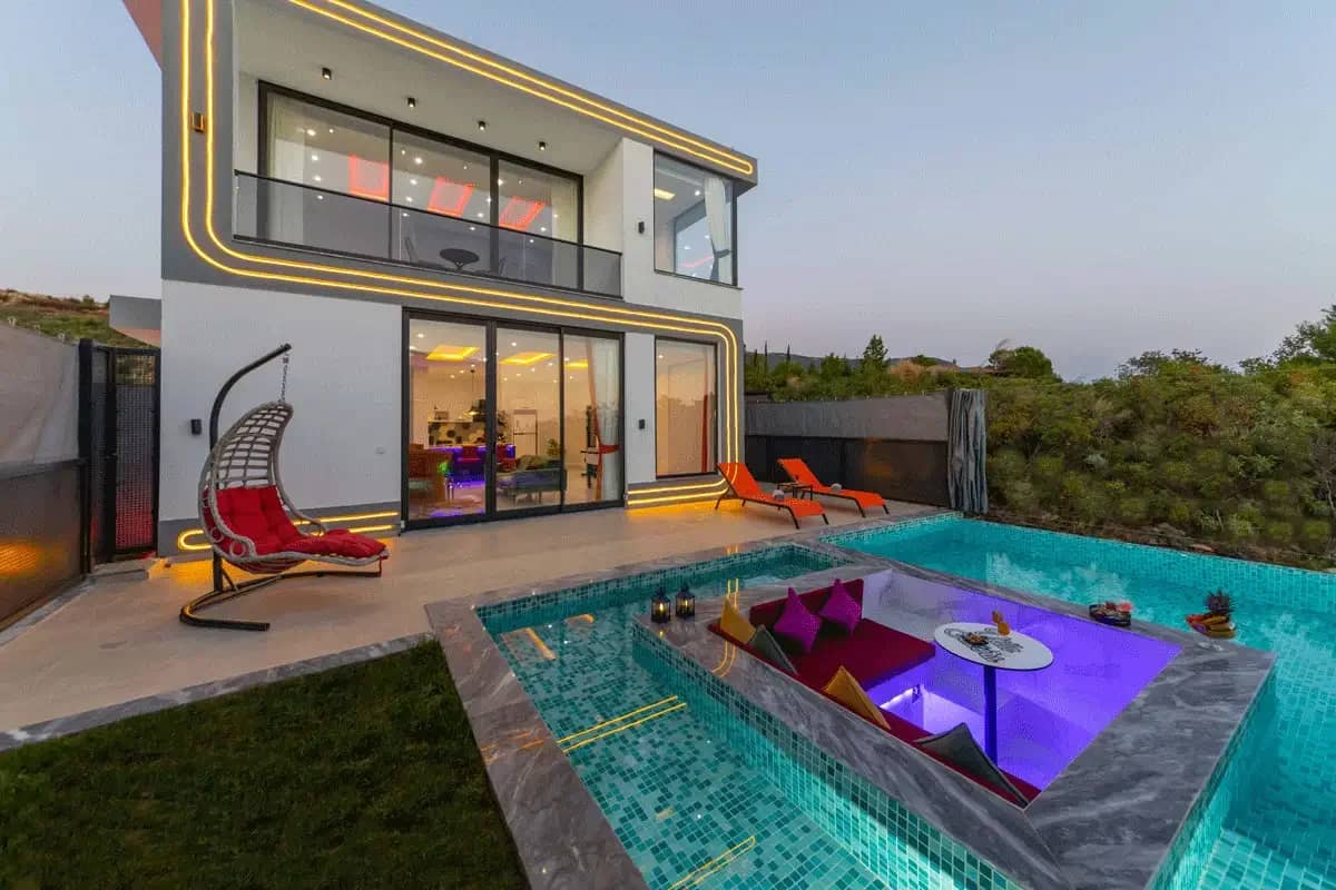 Villa Sister 1