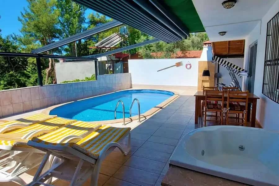 Villa Simay 1 2