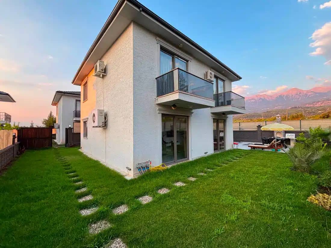 Villa Black Eagle 5