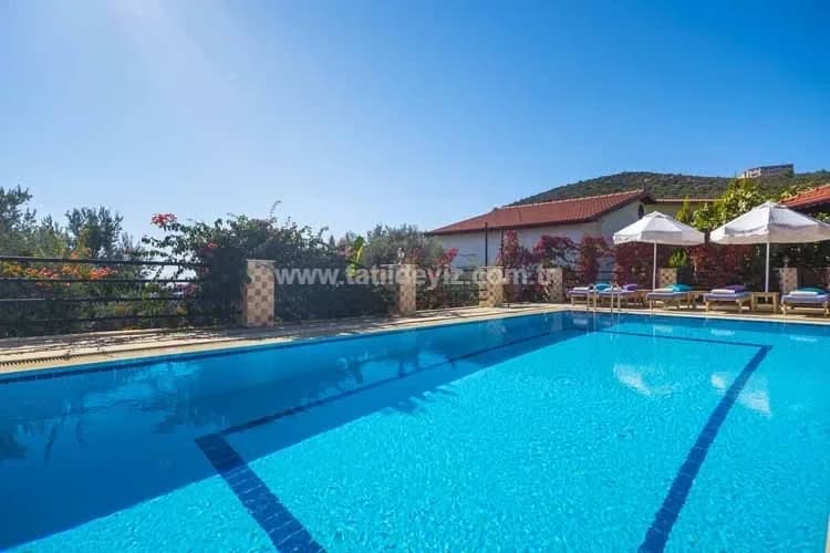 Villa Otantik 5