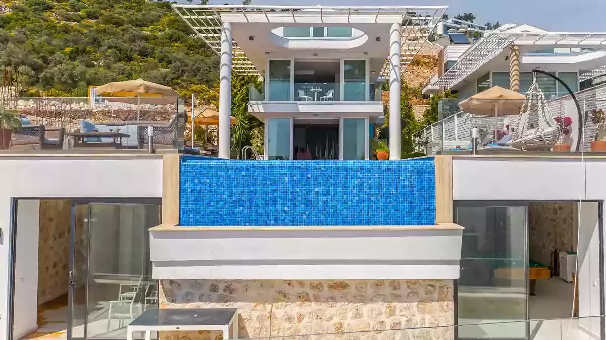 Villa Manzara 74