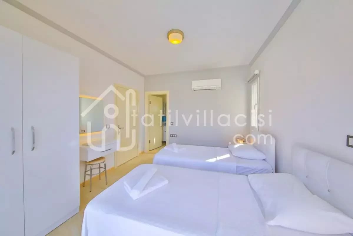 Villa James 3 3