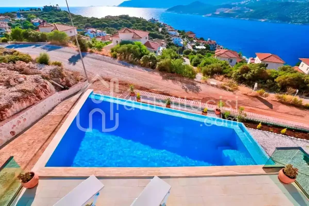 Villa James 1 2