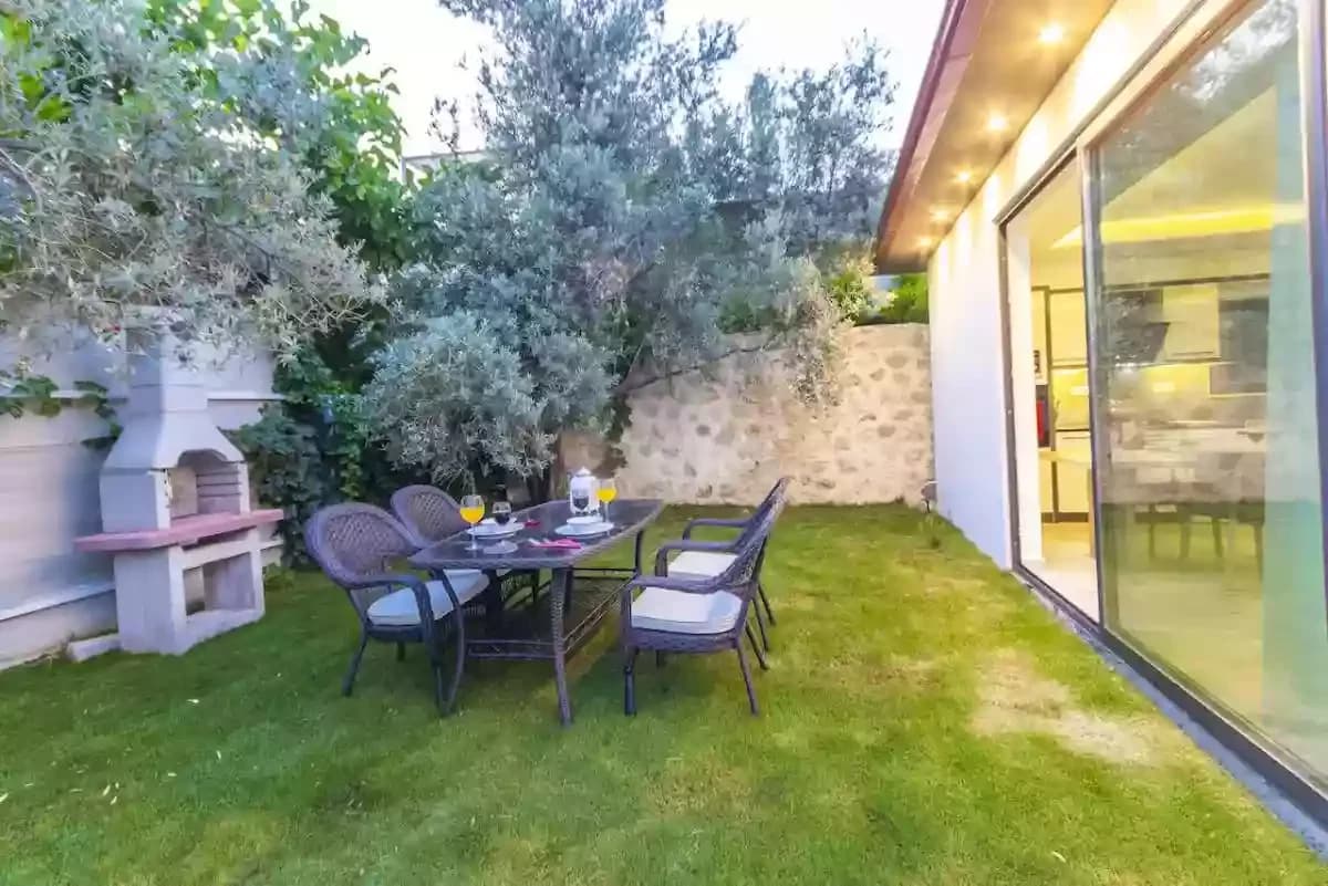 Villa Zeplin 5
