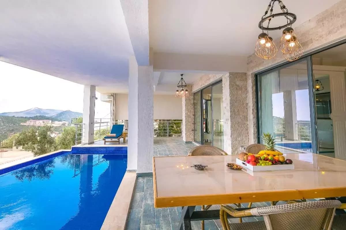 Villa Spring 5
