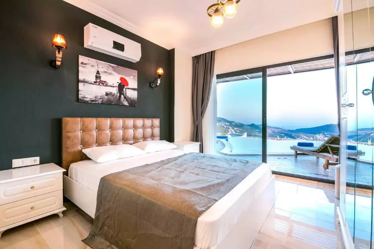 Villa Stone Heart 8