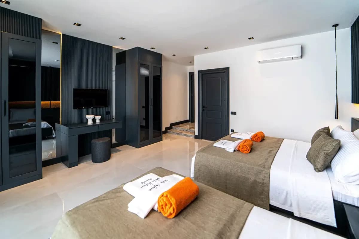 Villa Safran County 60
