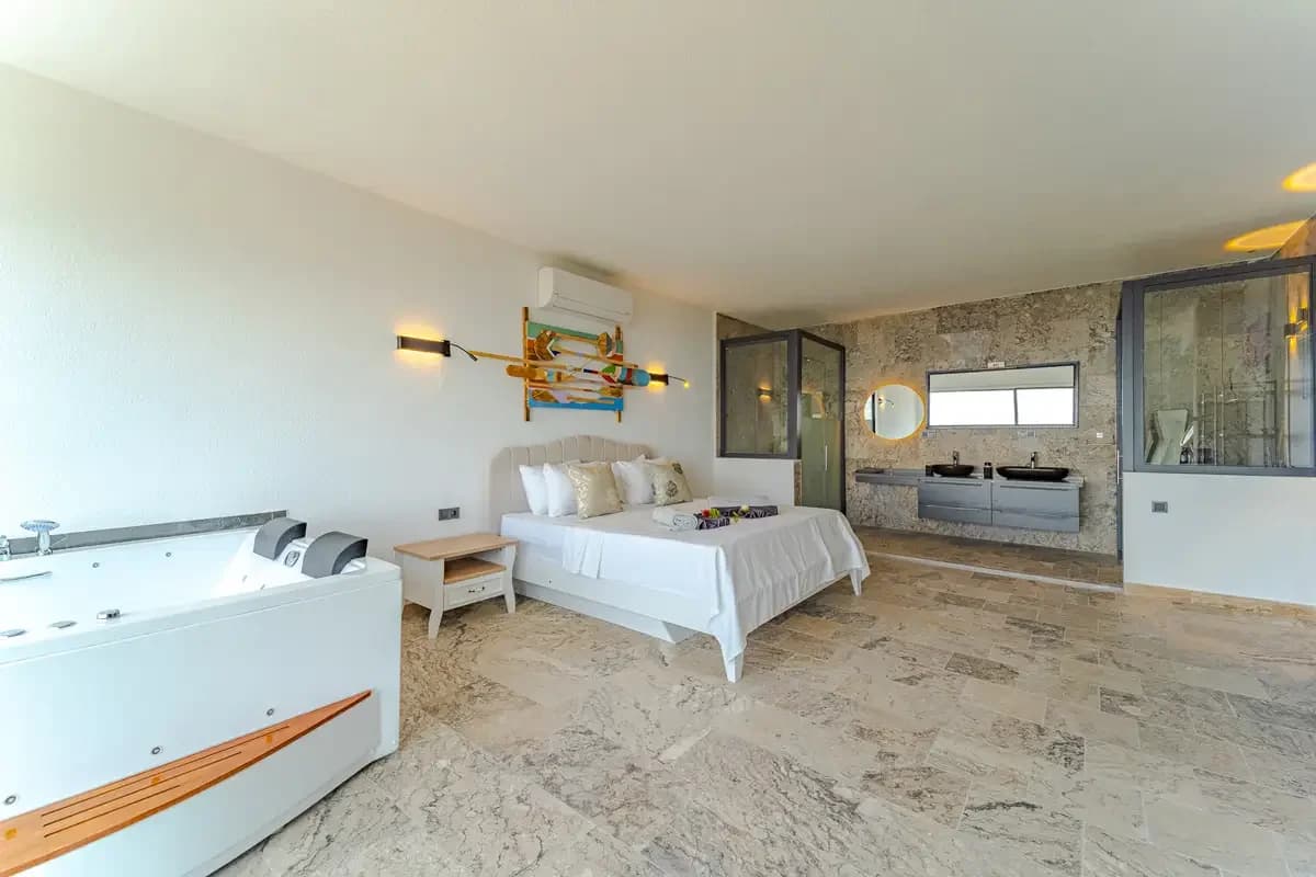Villa Lorin 35