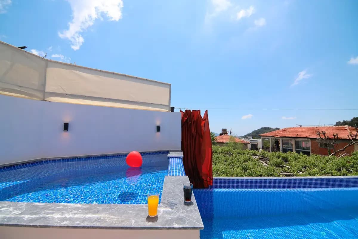 Villa Plus 10