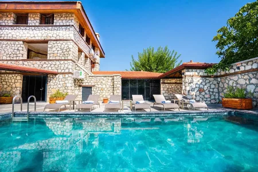 Villa Şah Bezirgan 8