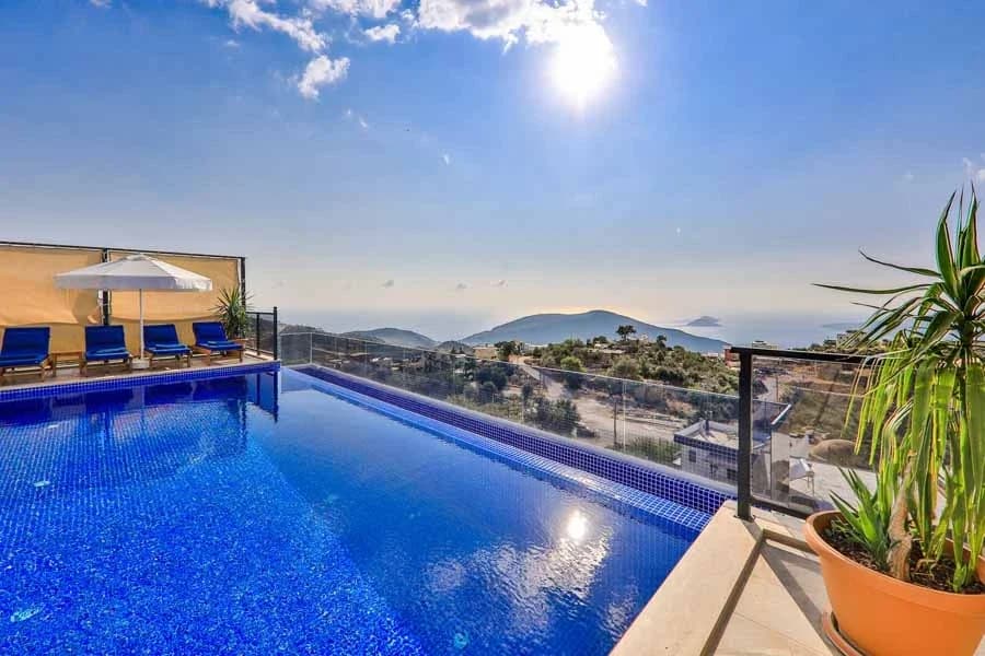 Villa Blue Star 9