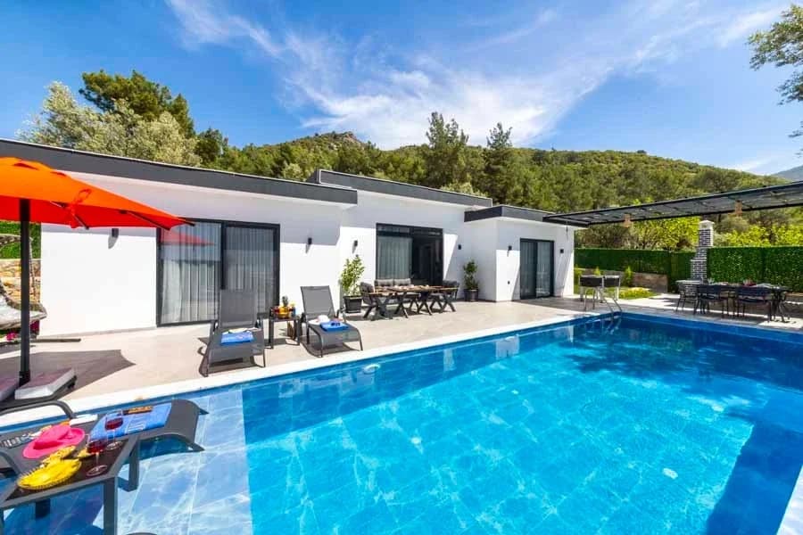 Villa Elyase 2