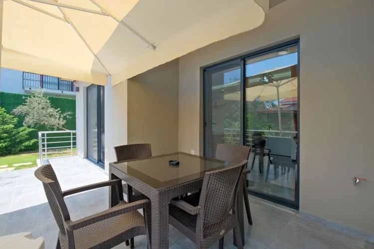 Villa Tan 8