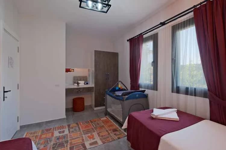 Villa Tan 81