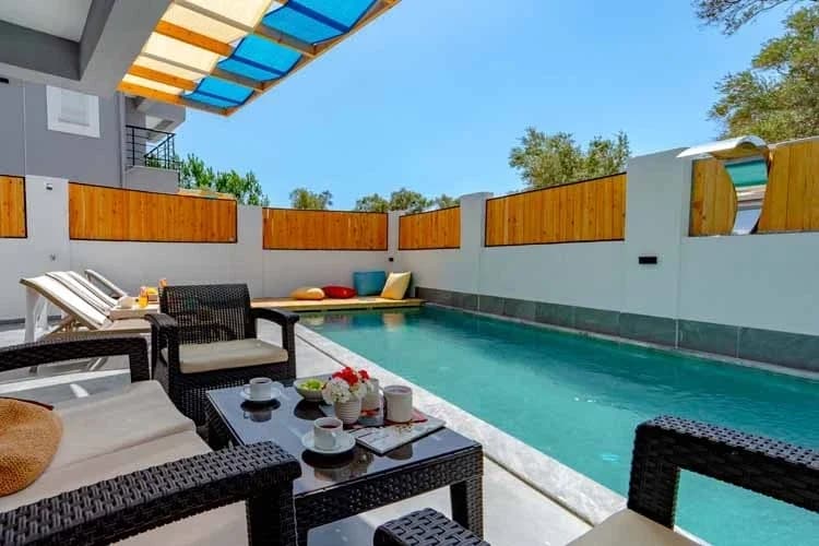 Villa Letonya 8