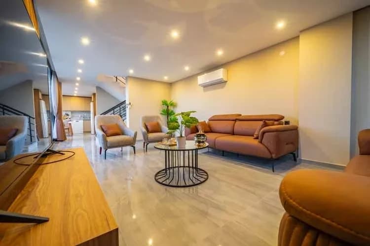 Villa Nur 69