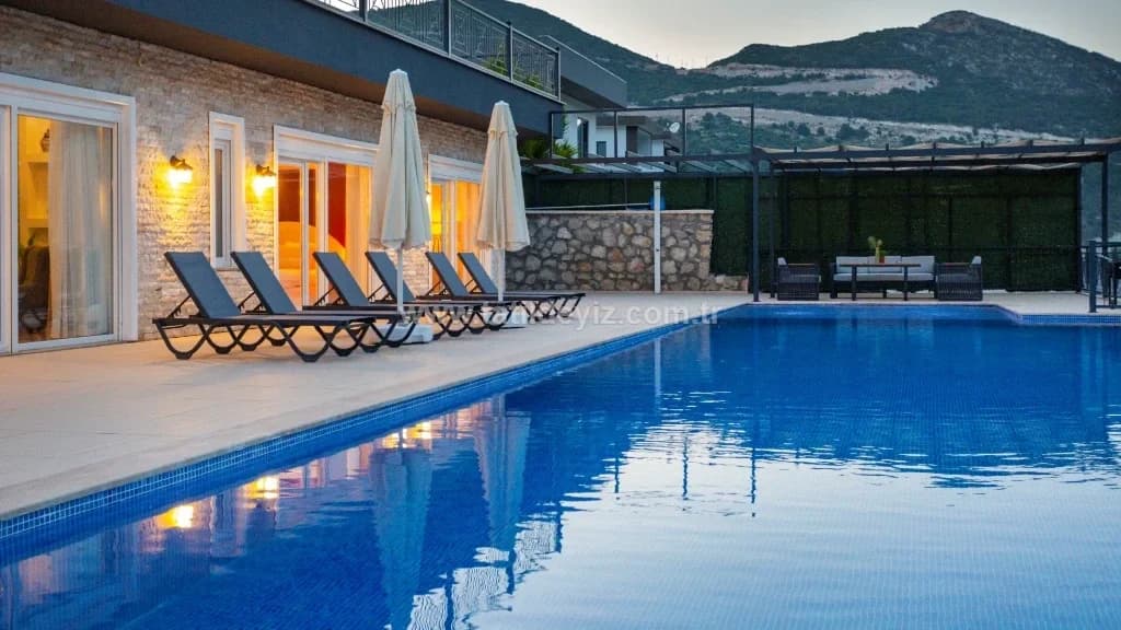 Villa Health 14