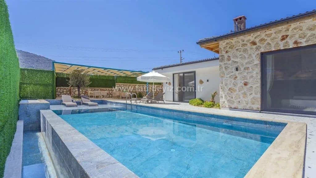 Villa Lara 2