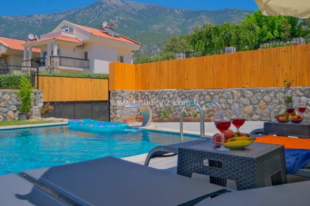 Villa Santorini 28
