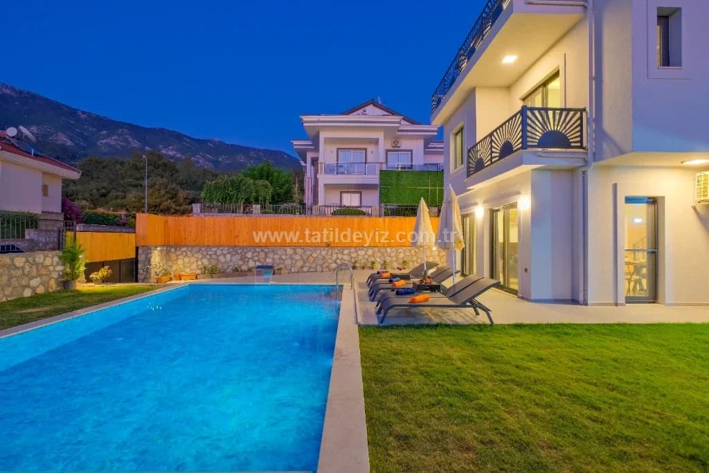 Villa Santorini 69