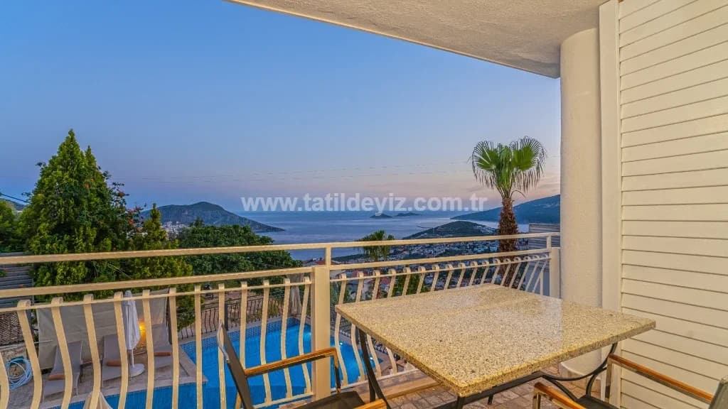 Villa Beyaz 72