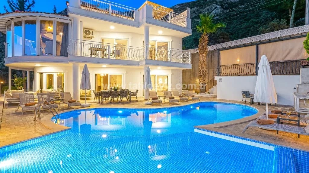 Villa Beyaz 9