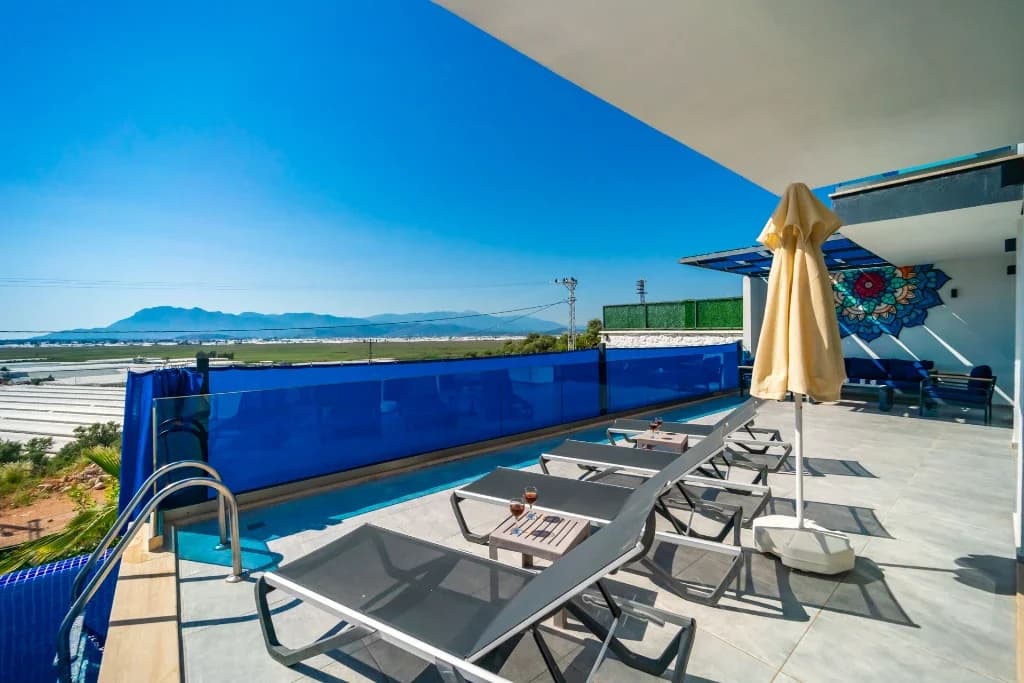 Villa Violet Duo