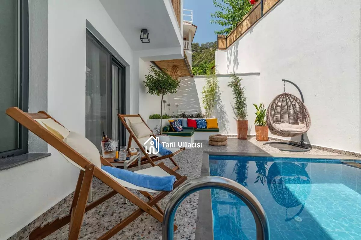 Blu Terrace 1