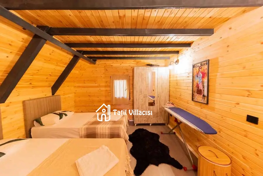 Bungalov Night 1