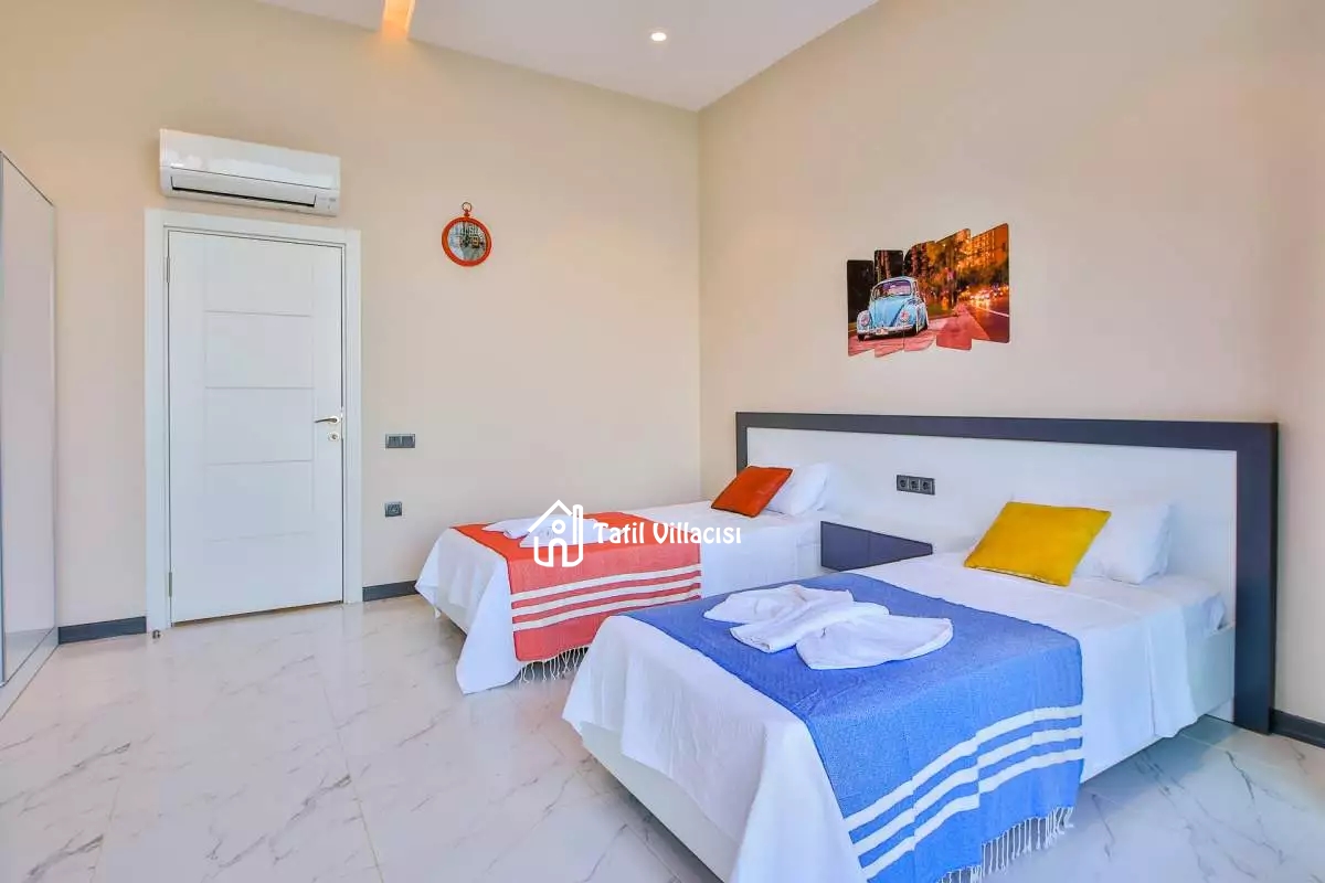 Villa Calist 4