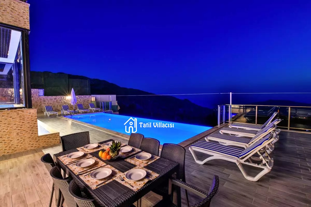 Villa Calist 4