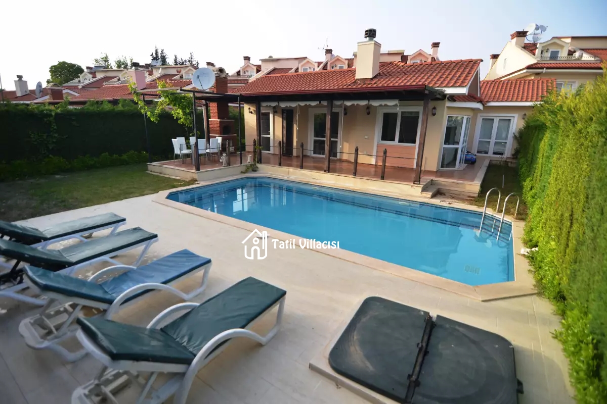 Villa B19
