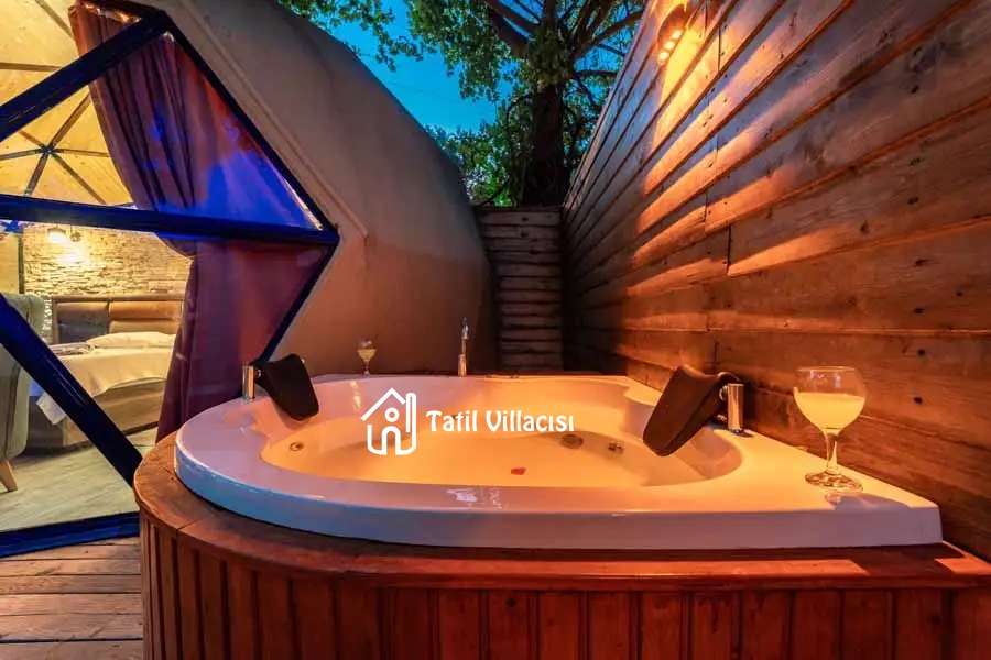 Kalkan Domes 1
