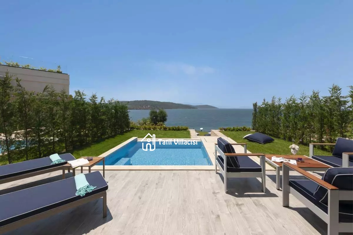 Le Meridien Jacuzzi Garden Villa