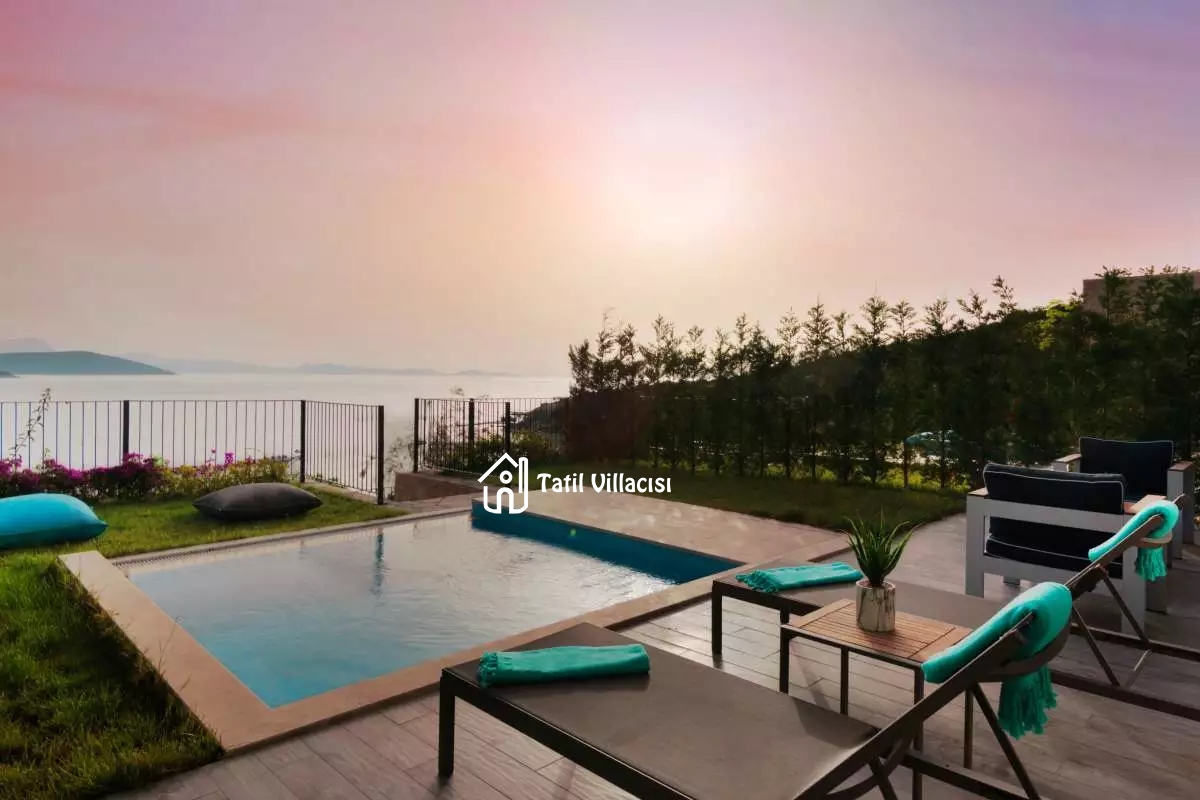 Le Meridien Jacuzzi Garden Villa