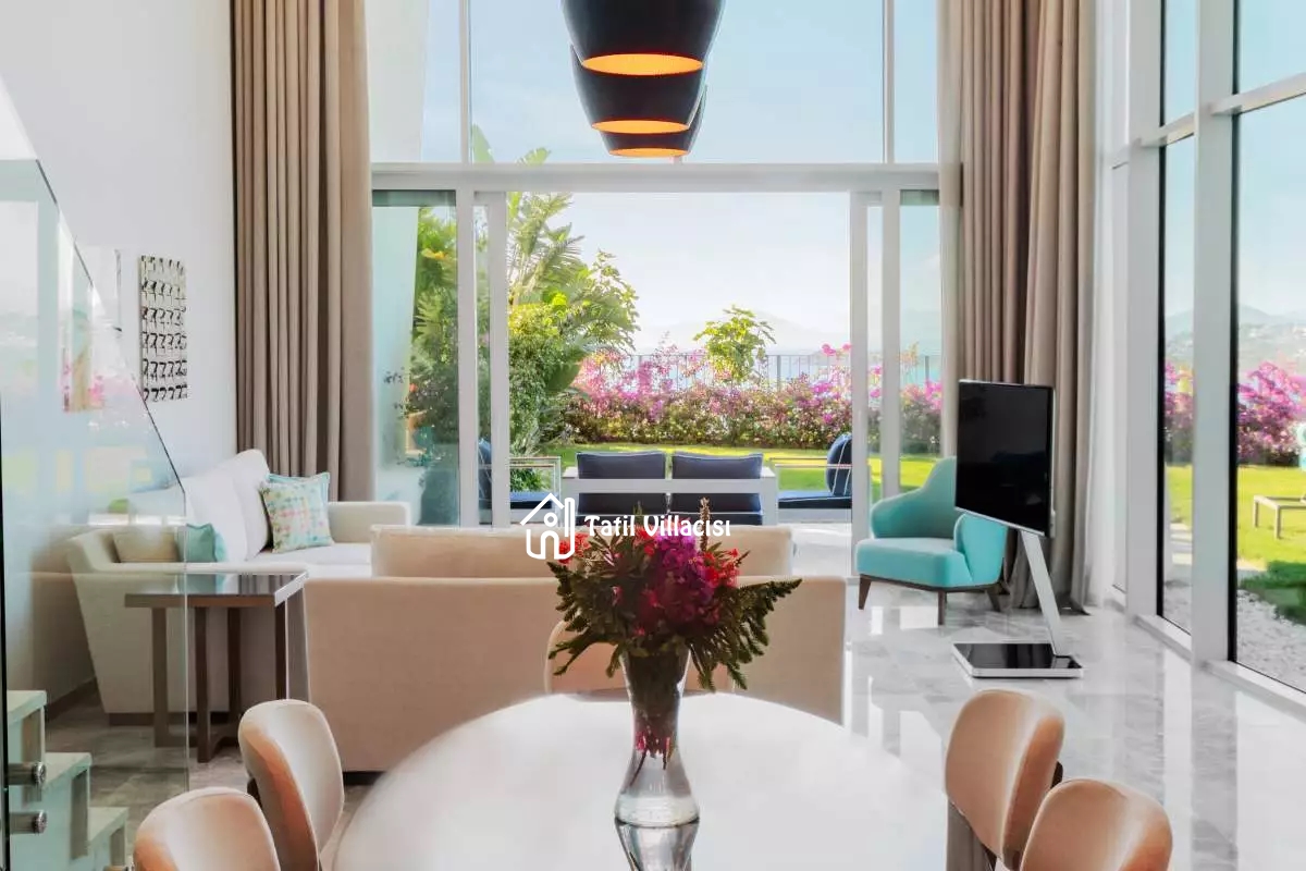 Le Meridien Jacuzzi Garden Villa