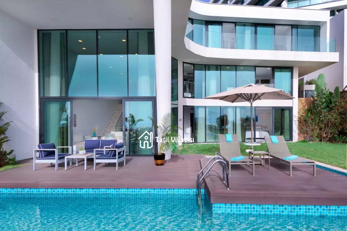 Le Meridien Pool Villa