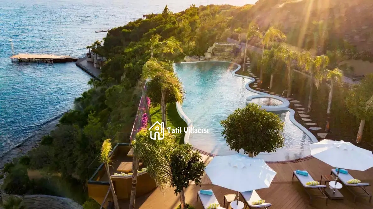 Le Meridien Pool Villa